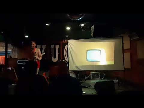 Louser - "Growing Up" live at Yucca Tap Room in Tempe 8/22/2025