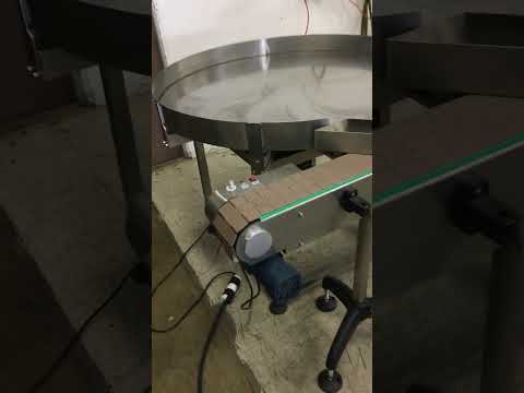 Conveyor and Accumulation Table