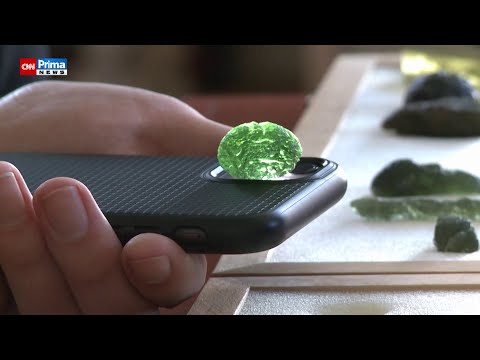 Prima ZOOM - Český mimozemský poklad přináší smrt. Proč se vltavínům přezdívá zelené zlo?