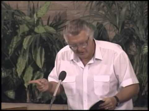 66 Revelation 7:01-17 - Pastor David Hocking - Bible Studies