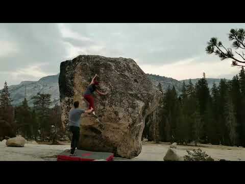 Sunrise Boulder down-climb