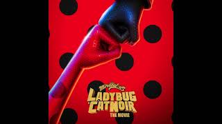 Kadr z teledysku You Are Ladybug [Tu es Ladybug] tekst piosenki Miraculous : Ladybug & Chat Noir : Le Film (OST)