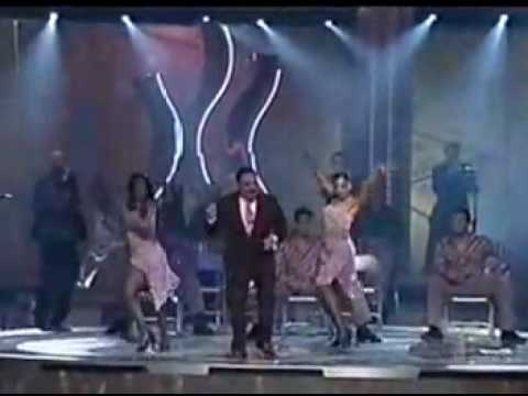 Gilberto Santarosa - La Agarro Bajando