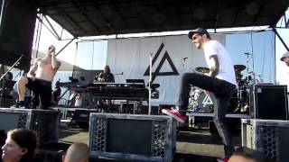 Linkin Park and Jeremy of A Day To Remember