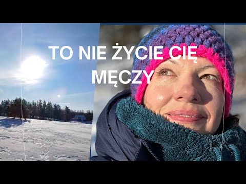 Domek pod lasem. Dlaczego tak bardzo się zamartwiamy i jak wrócić do tu i teraz