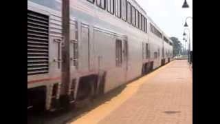 preview picture of video 'AMTRAK AT MENDOTA IL BNSF LINE'