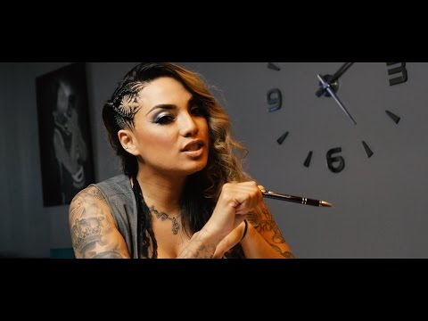 Davina - Pen To The Paper