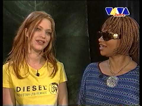 VIVA - Heike Makatsch w/ Salt 'N Pepa on "Shoop" (1997)