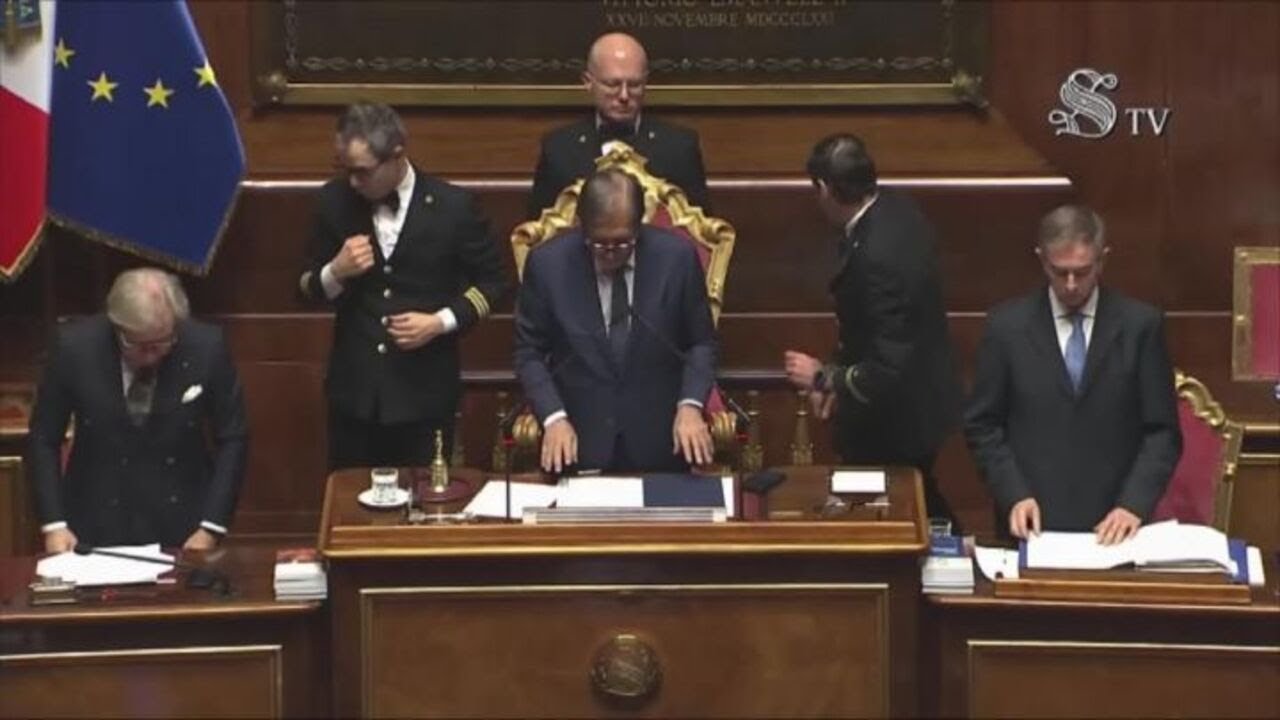 Un minuto di silenzio per le vittime di Crans-Montana in Senato prima di informativa Tajani