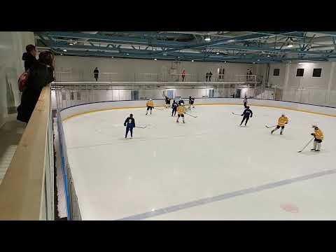 Kiekko-Espoo Blues - HYRI U18 mestis