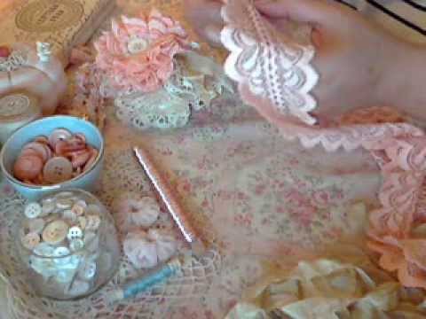 DIY - Powder Puff Flowers