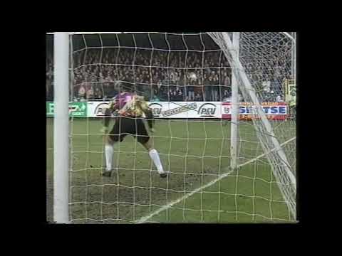 1993-1994 13de speeldag Eendracht Aalst - St-Niklaas 2-1