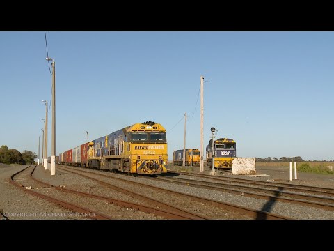 TOLL / Pacific National 6MP4 Container Freight - PoathTV Australian Trains & Railways