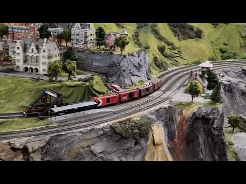 Northlandz - A Virtual Tour of the USA's Biggest Indoor Model Railroad