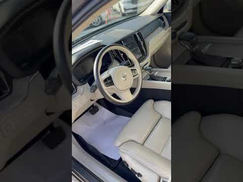фото volvo xc60 ii 0
