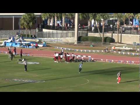Boys - 4x400m Heat 5 - 2010 Florida Relays.MPG