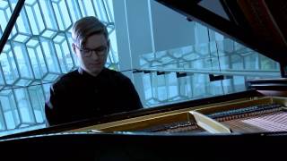 Vikingur Olafsson playing Philip Glass at Harpa