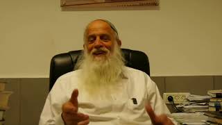 פנינה מהפרשה | פרשת פקודי - שקלים | רה"י הרב שמעון לפיד שליט"א - מדוע נקראת פרשיית החודש? (ישיבת אור עציון) - התמונה מוצגת ישירות מתוך אתר האינטרנט יוטיוב. זכויות היוצרים בתמונה שייכות ליוצרה. קישור קרדיט למקור התוכן נמצא בתוך דף הסרטון