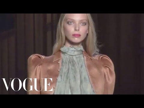 Fashion Show - Nina Ricci: Spring 2009 Ready-to-Wear