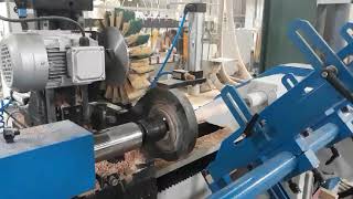 Máy Tiện Cnc chà nhám tự động