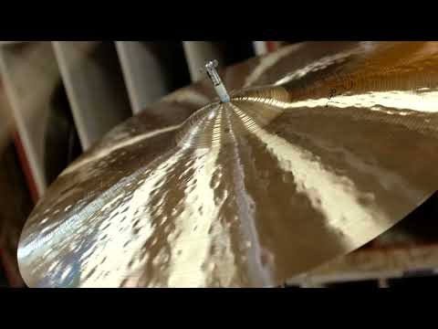 Paiste 20" Signature Traditionals Light Ride 1957g - Video Demo image 4