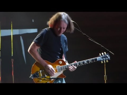 Pearl Jam: Lukin → Not For You [HD] 2013-10-16 - Worcester, MA