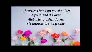 The Smiths - Shoplifters of the World Unite (Lyrics)