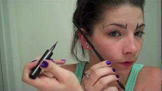 How To :: Eyebrows