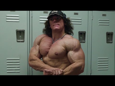 Fall Cut Day 19 - Chest and Shoulders Home Gym