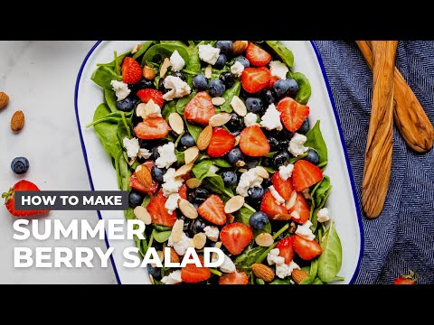 How to Make an Easy Summer Berry Salad