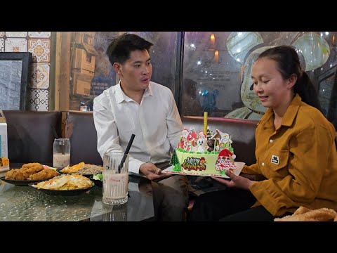 No matter what happened, he always respected the single mother and did everything for her-Ly Tu Nhi 