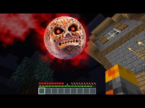Minecraft EVIL MOON APPEARS IN OUR HOUSE IN MINECRAFT...