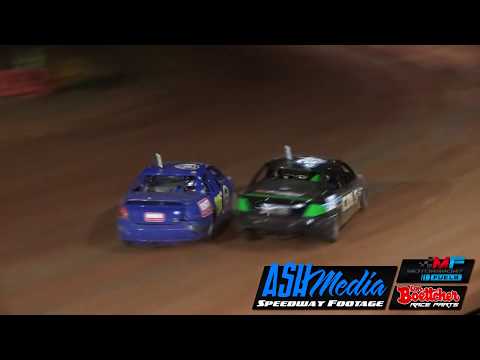 Production Sedans: Brilliant Pole Shuffle Battle - Maryborough Speedway