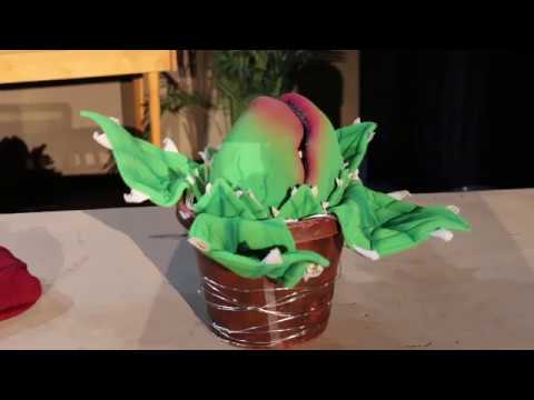 Little Shop of Horrors - Trailer