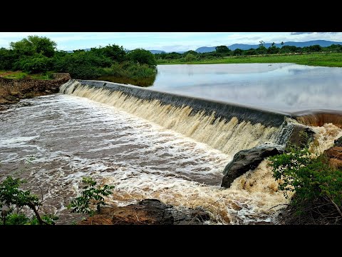BARRAGEM DO CURRAL QUEIMADO TRANSBORDAR MUNICÍPIO DE RIO DO PIRES BAHIA #bahia #nordeste #sertão 