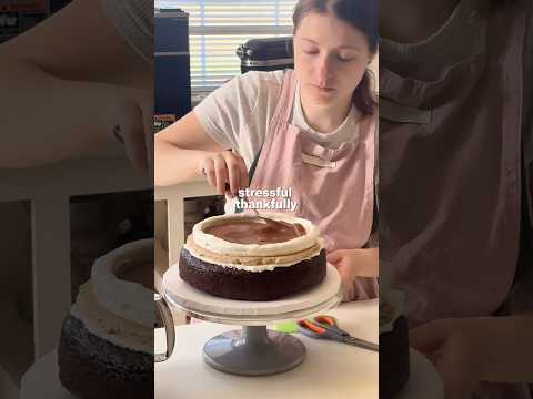 Making my very own wedding cake! 👰♀️