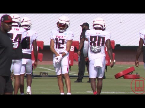 Atlanta Falcons training camp continues with their first full day in pads | Raw video