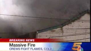 preview picture of video 'Massive Fire in Lawrenceburg, Indiana'