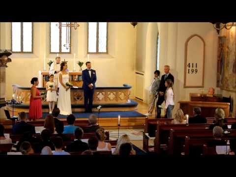 Hanna Ferm sjunger Ave Maria på bröllop