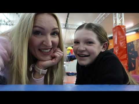 MIA WEARS GLASSES? | ALL DAY TOGETHER | DLM