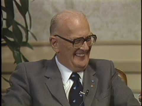 Arthur C Clarke interview for 2010: The Year We Make Contact