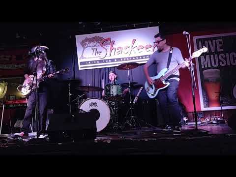 joNee Earthquake Band- Immigration Man