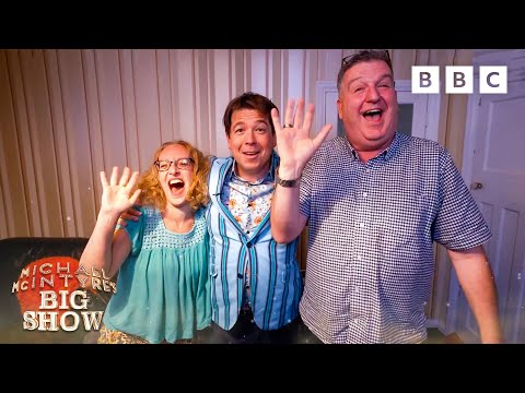 Hilarious Antiques Roadshow prank 😂 Michael McIntyre’s Big Show