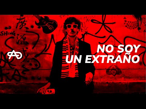"I'M NOT AN STRANGER" - Charly García - What do the songs tell us?