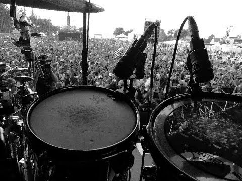 The Celtic Social Club-ft Guizmo & Danny Diatribe-Celtic Social Club live@FESTIVALBOBITALLARMORASONS