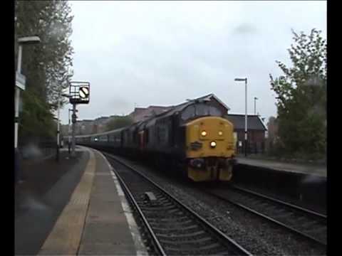 DRS Class 37s 37194 & 37604 on the "Northumbrian Explorer" at Pontefract Baghill 18 May 2013