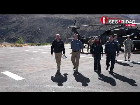 Ministro Barros encabeza nuevo vuelo de la FACh con ayuda humanitaria a Atacama