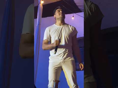 Carlos Rivera - Alguien me espera en Madrid