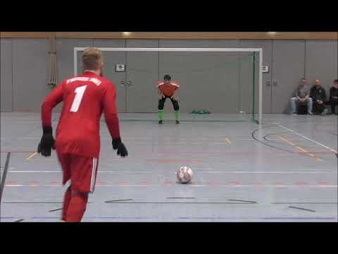 04.01.2020, Neunmeterschießen um die Plätze 9, 7 und 5. 20. Ilsenburger Hallenmasters Harzlandhalle