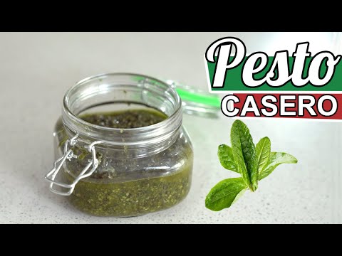 HOW TO MAKE ITALIAN PESTO SAUCE | EASY RECIPE AT HOME